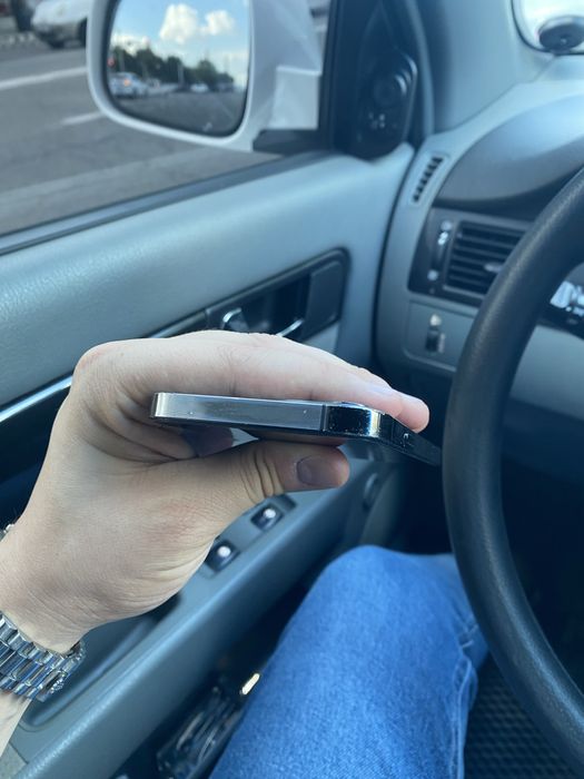 Iphone 12 pro 128gb yomkost 72%