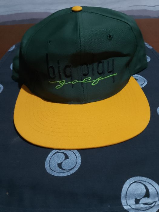 Зелена шапка за голф/golf