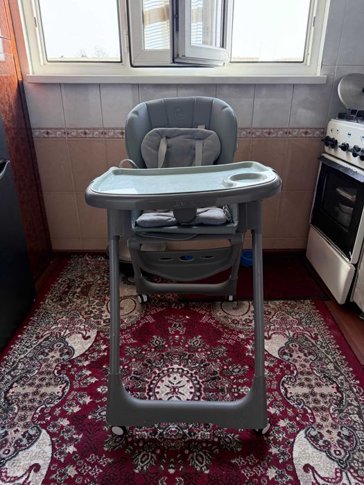 Стульчик для кормления детский — отличное состояние