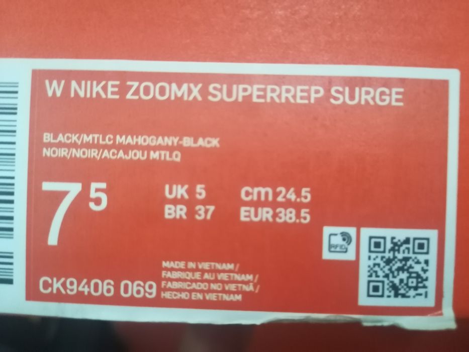 Vand adidasi noi... ORIGINALI