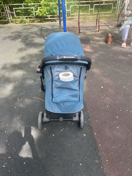 Продам коляску б/у 20000