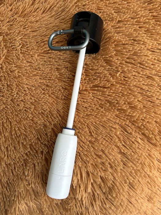 Филтър за вода с капачка + заключващ механизъм/държач