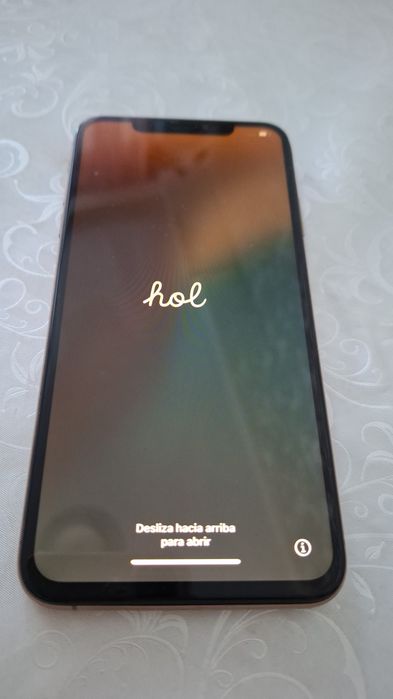 Продаю Iphone xs max