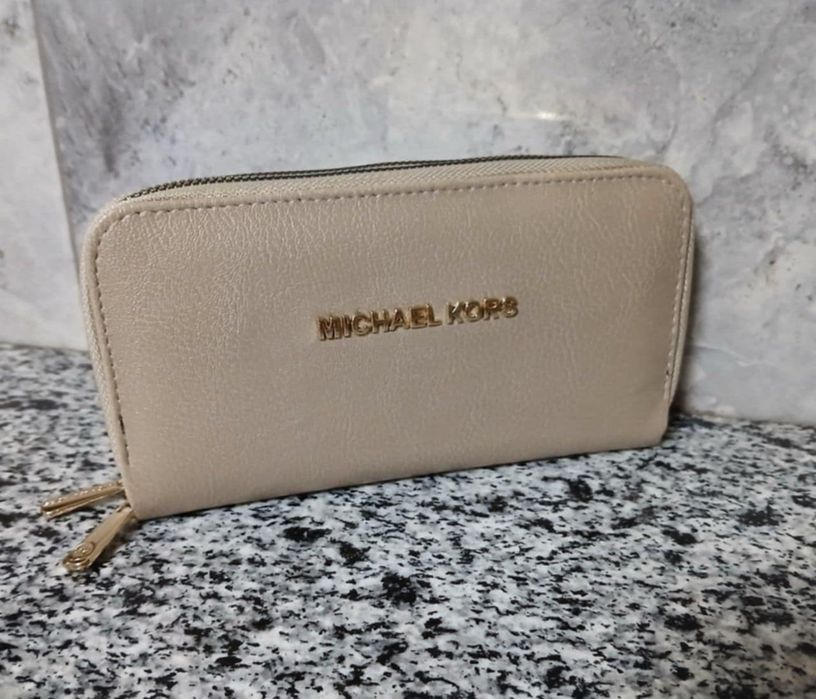 Portofele dama diferite modele