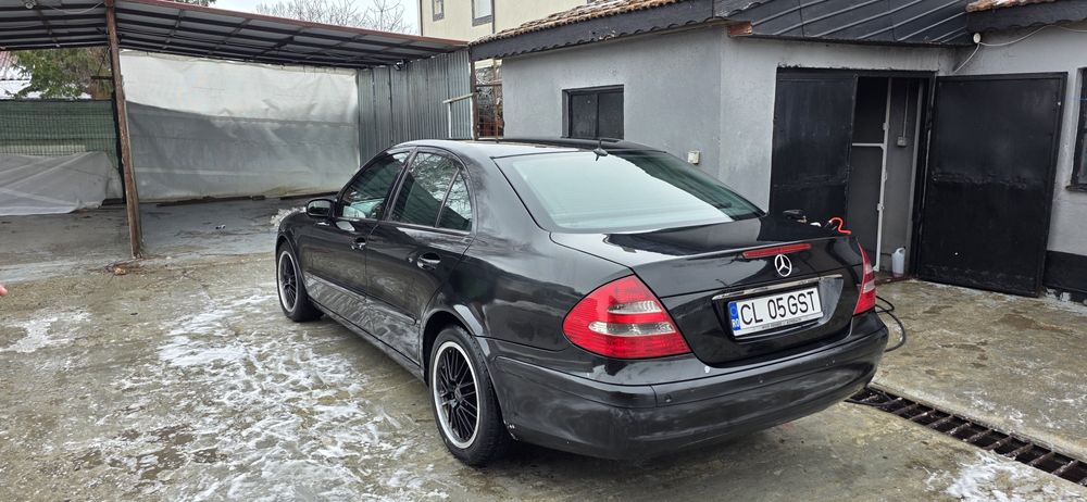 Mercedes-Benz E-Class (W211) - 2.2 Diesel - Automat
​Vând Mercedes-Ben