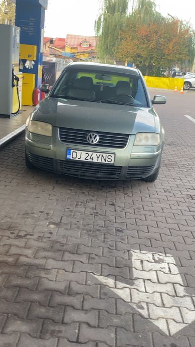 VOLKSWAGEN Passat 2001