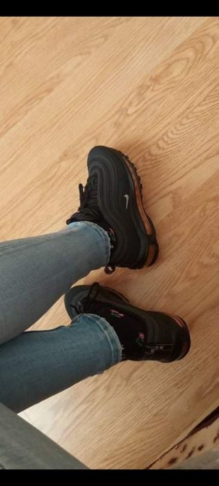 Adidasi Nike Air Max 97