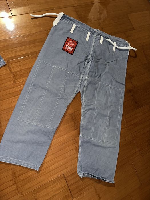 Кимоно для джиу-джитсу