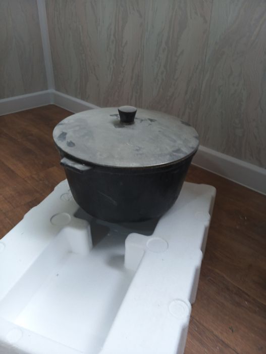 Продам казан 4/5литров.