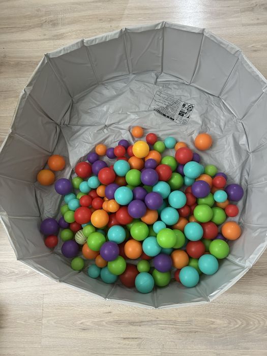 Продам детские игрушки