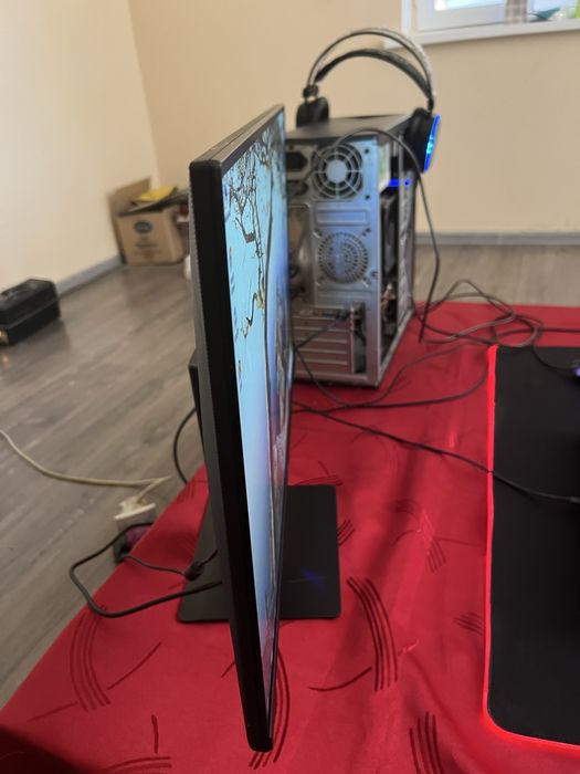 Kampyuter sotoladi srochna