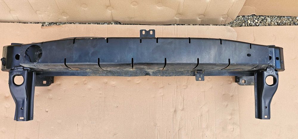 Armatura bara fata Vw Jetta 5C 2011 / 2012 2013 / 2014 / 2015 2016