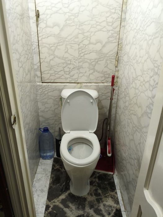 Юнусабад 11 квартал Мегапланет олдида 2 хона уй берилади