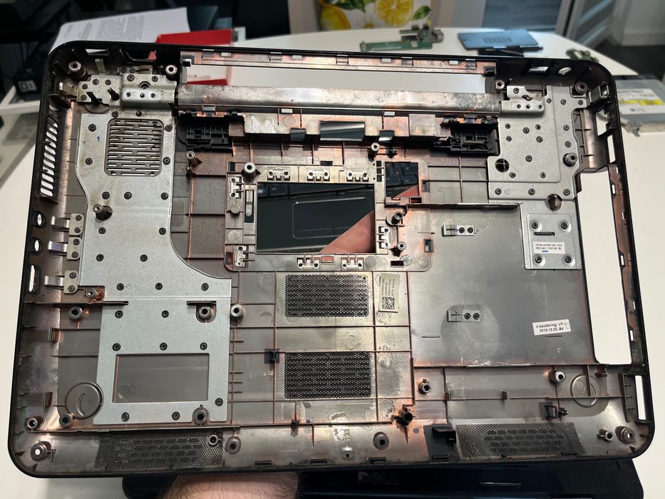 Резервни части за лаптоп Dell N5010 - RAM/ KBD/ Wi-FI/ Bluetooth/ Display/ Speakers/ Power Board/ DVD