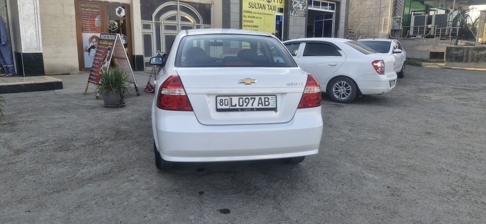 NEXIA3 mashina sotiladi