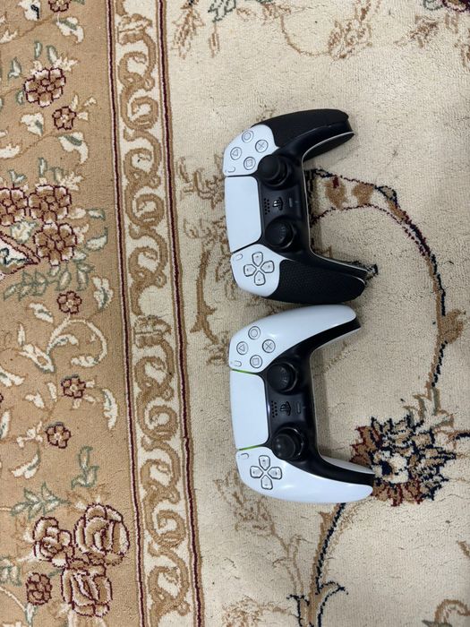 Продам playstation 5 slim