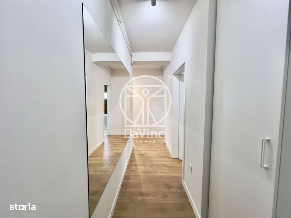 Ap. mobilat si utilat cu 3 camere - 2 bai, terasa 12.84 mp, intabulat