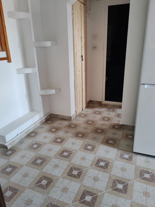 Închiriez apartament 2 camere