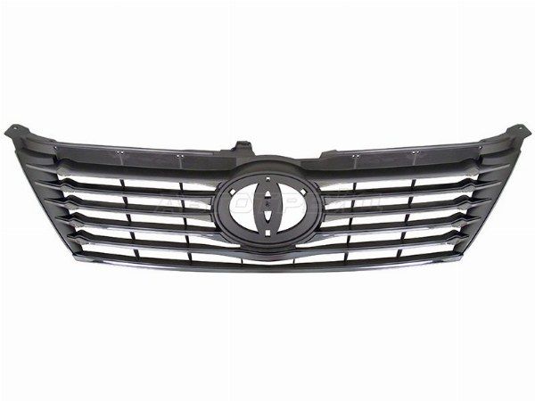 Решетка радиатора  Toyota Camry