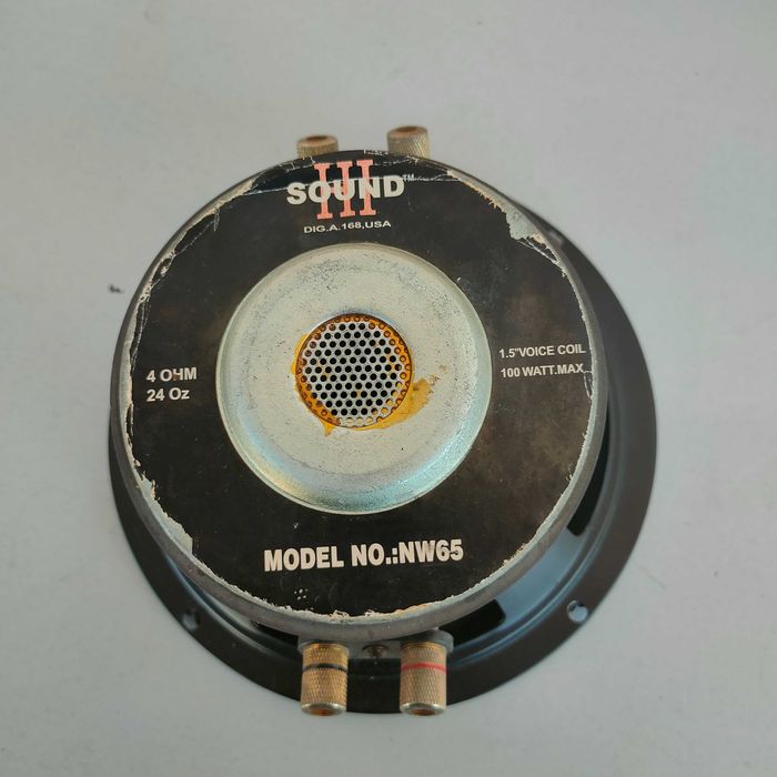 Качествен бас говорител на добра цена