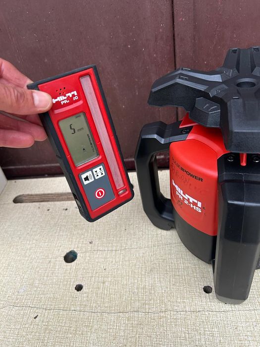 Nivela laser Hilti PR2 HS