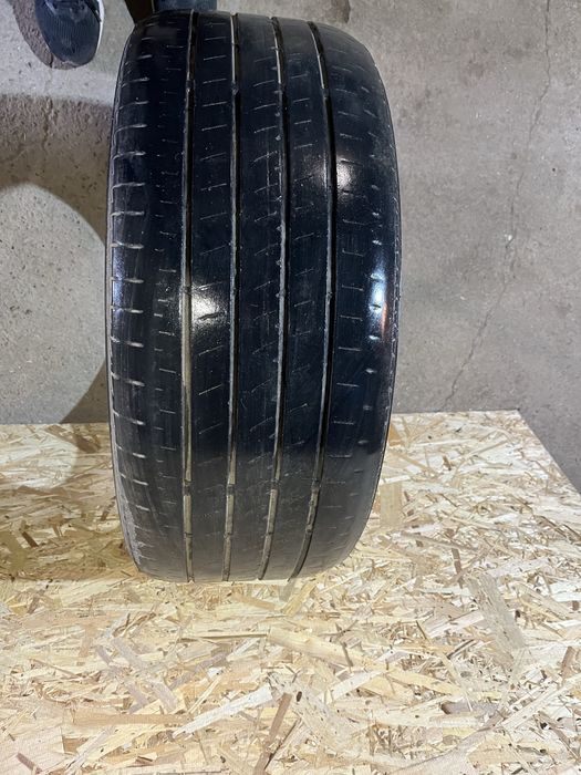 Шины,235/45R18 состояние на один сезон точно