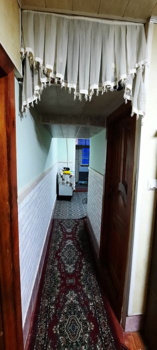 Квартира продаётся в Пахтазоре, 3 комнатная, 1-этаж, с мебелью и техни