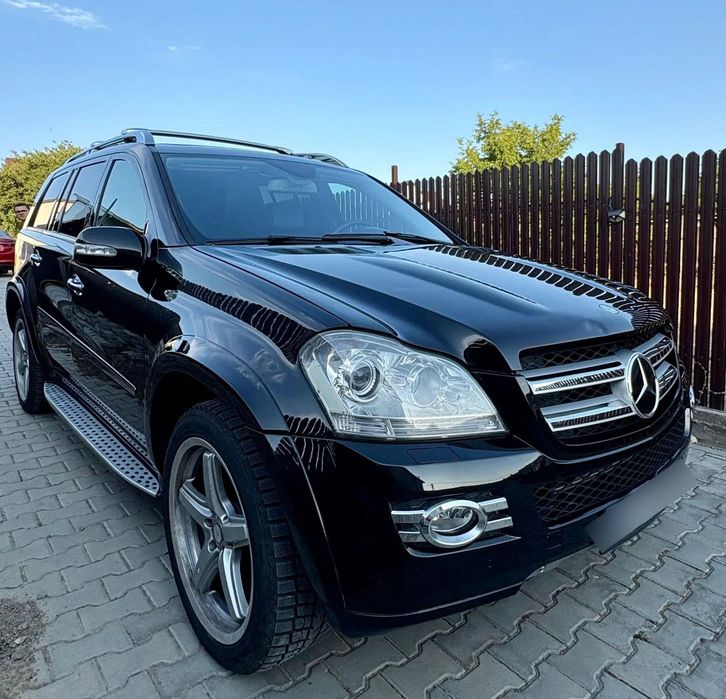 Mercedes-Benz GL Pachet AMG off-road