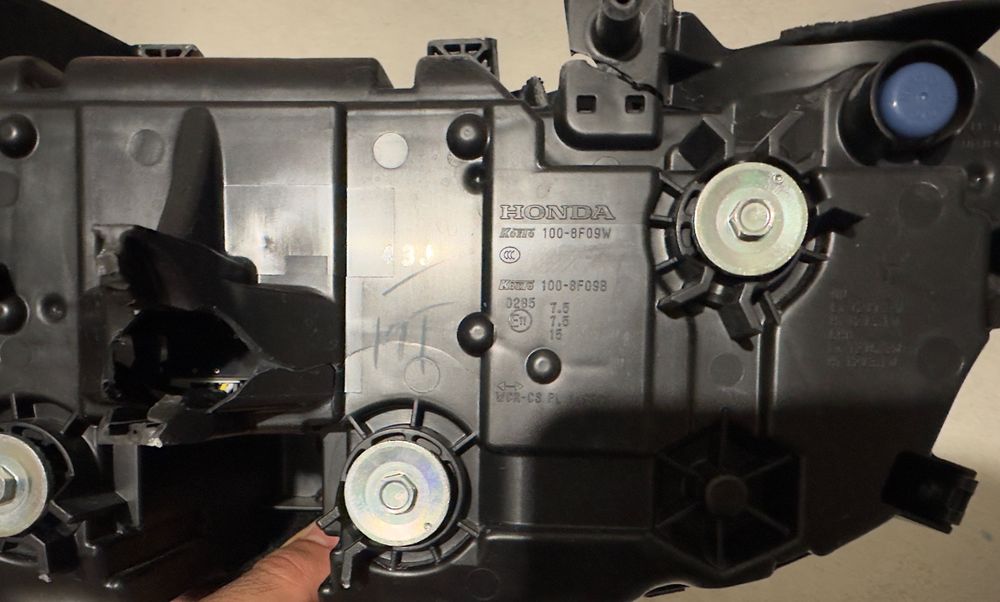 Фар Honda CBR650R