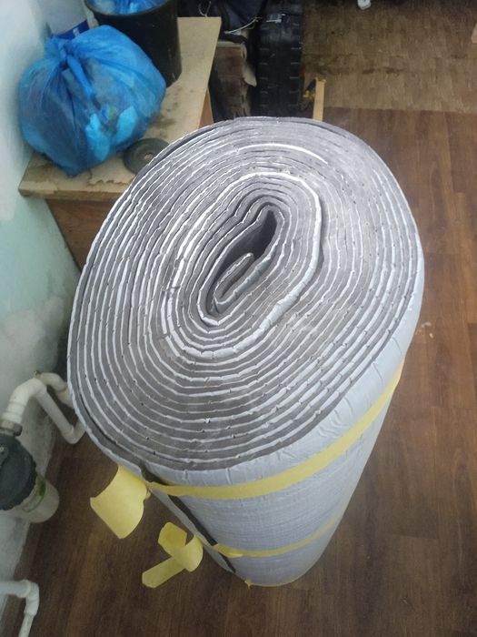 Шумоизоляция на самаклейки потодит для всего.