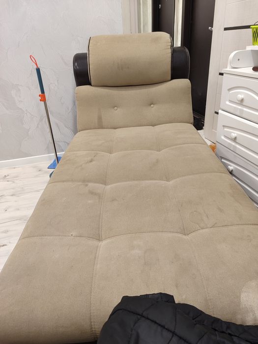 Отдам даром диван