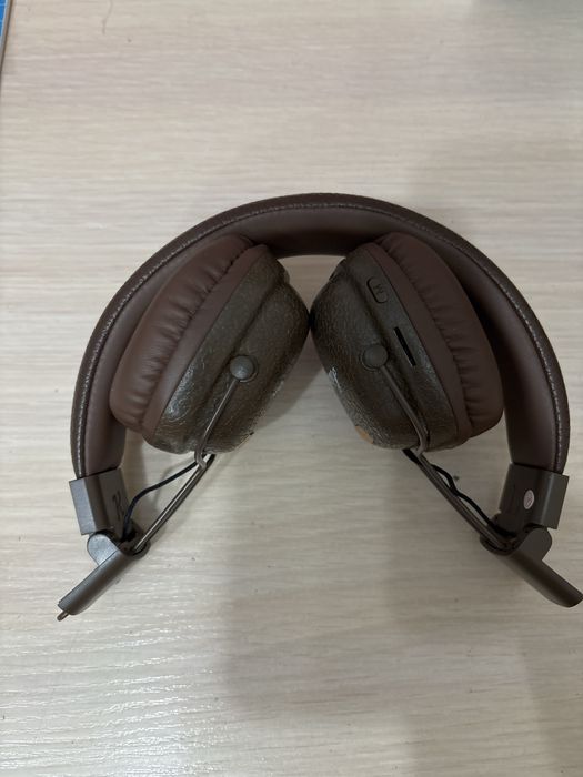 Наушникимачбхалл