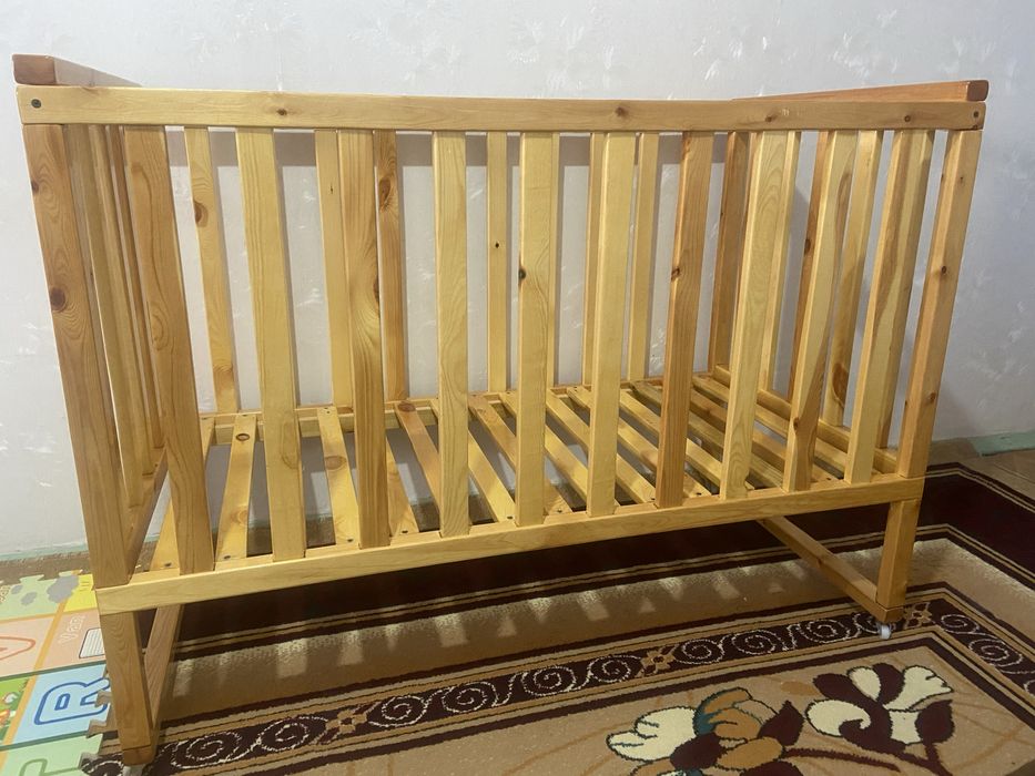 Детская кровать из дерева 120*60 см, ортопедический матрас