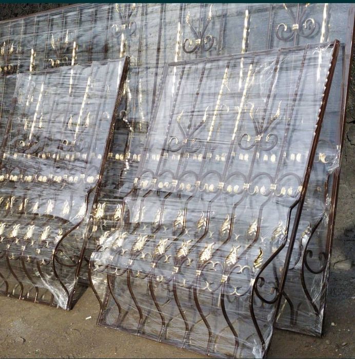 Решётки на окна металлические