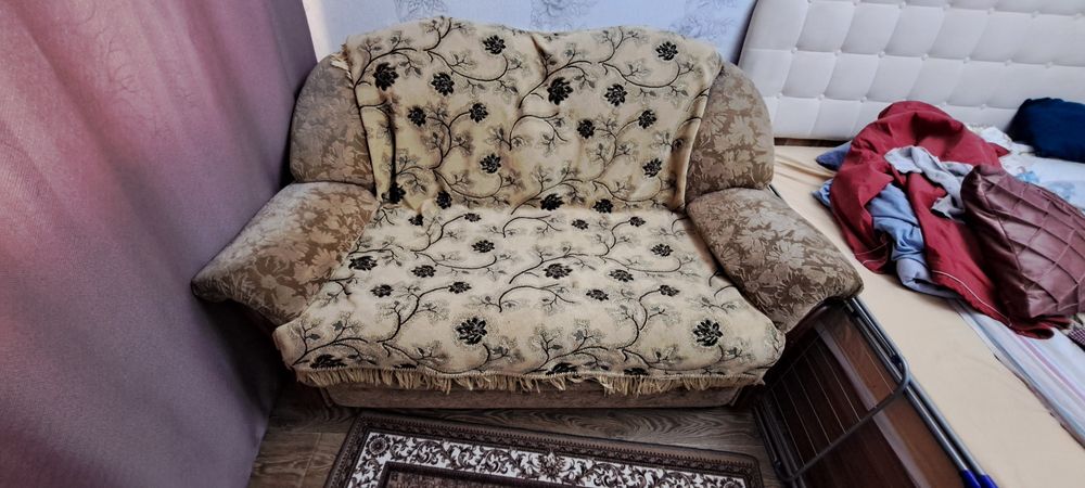 Продам мини диван