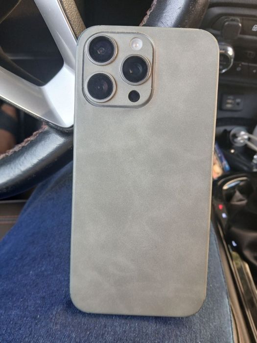 Iphone 15 pro max 256 Gb xolati ideal Imel dan utkazish kerak