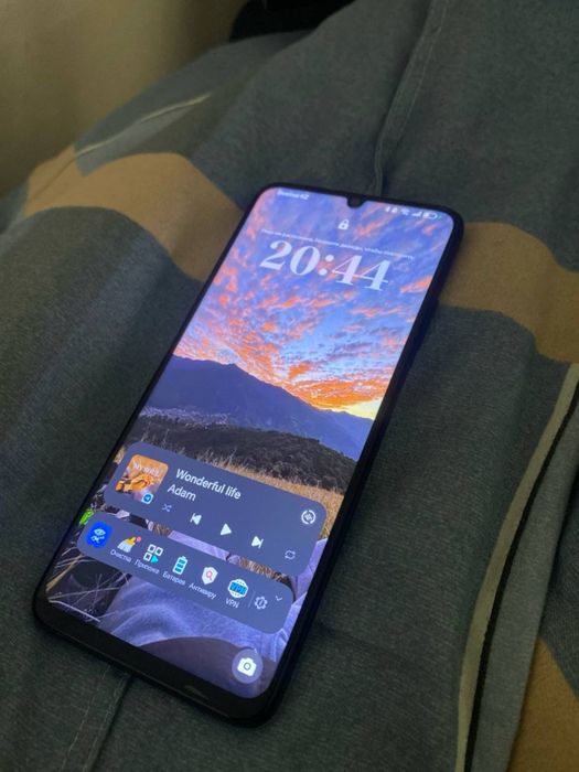 HONOR X6a продам