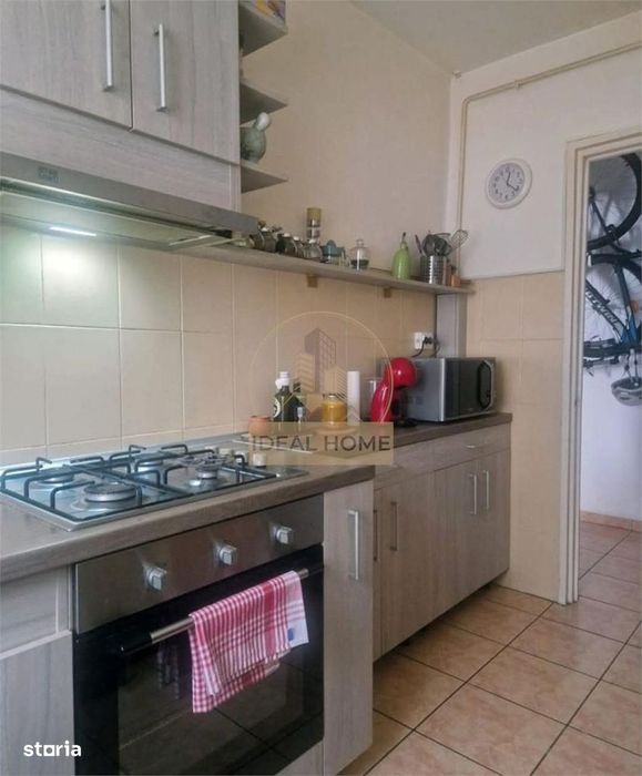 Apartament cu 3 camere etajul 2 Alexandru cel Bun