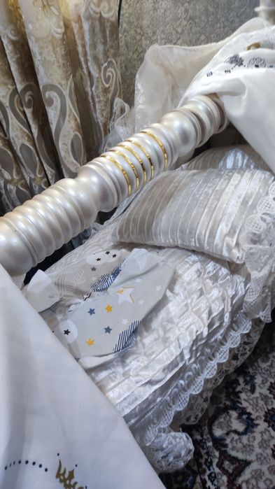 Beshik sotiladi yengi