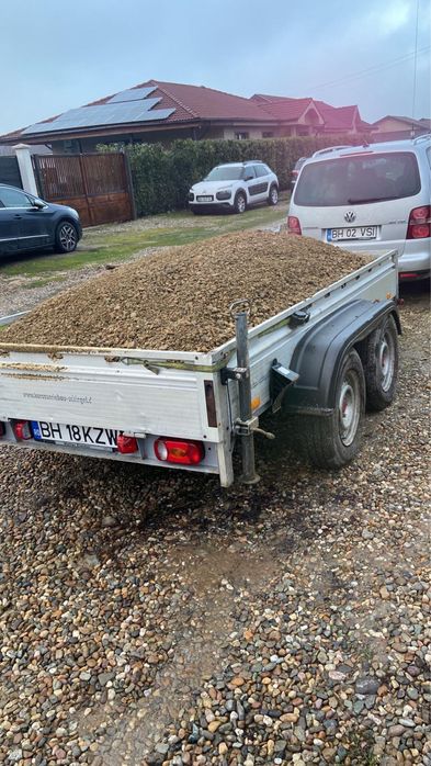 Vând remorcă obloane din aluminiu marca Mayer 2000kg