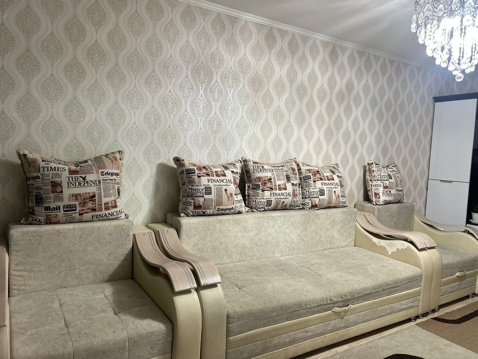 Продаю Диван и два кресло