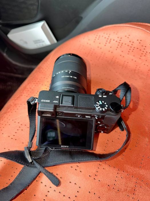 Sony alpha 6400 yangi ishlatilmagan srochna sotiladi