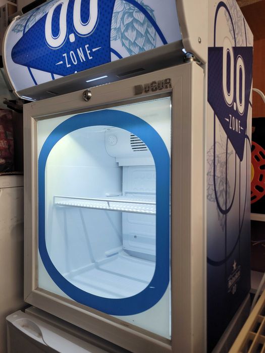 Хладилна Витрина