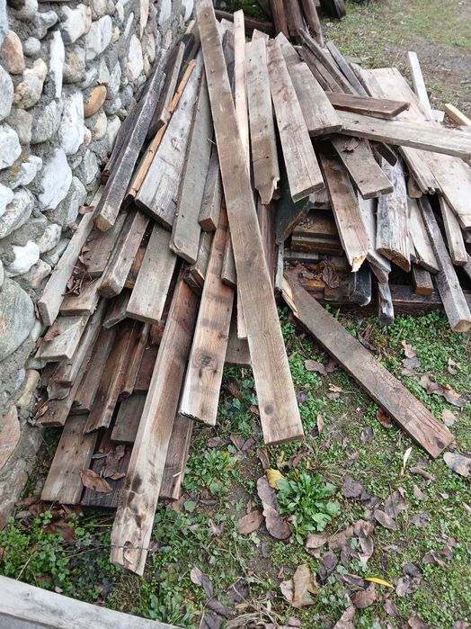 Arcade din lemn pentru anexe