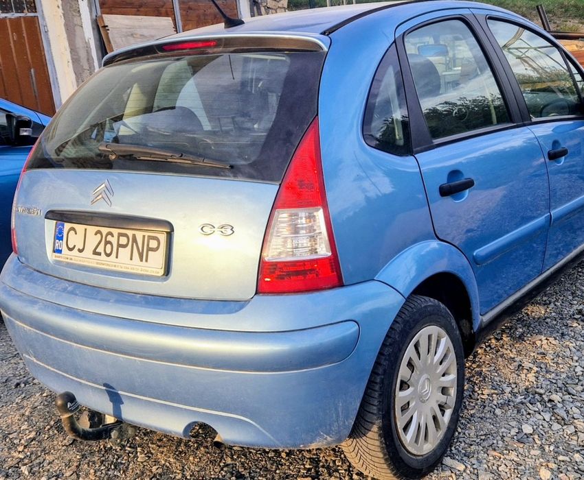 Vând Citroen C3 1.4i