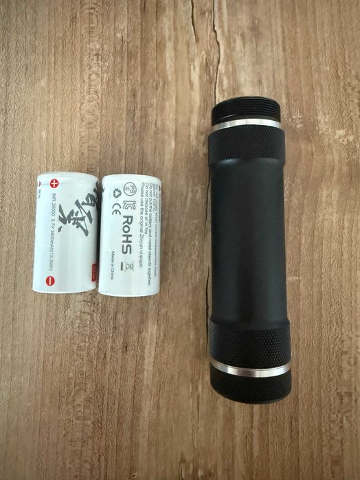 Gimbal Zhiyun Crane 2 cu Dual Handle si Telecomanda - Stabilizator Profesional - Ca Nou