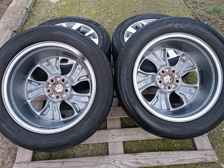 Лети джанти 18ки 5х114.3 Mitsubishi, Citroen, Peugeot + летни гуми