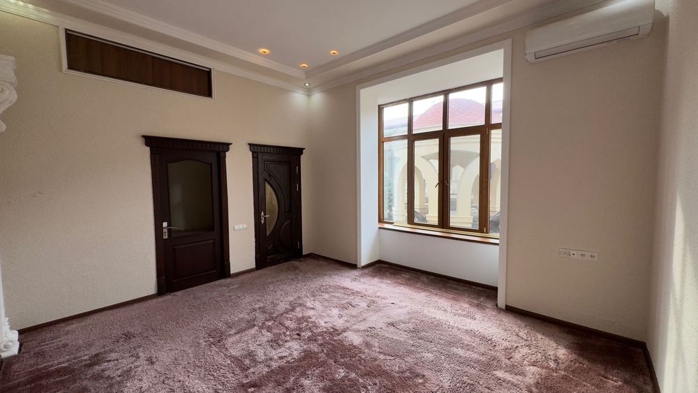 Chilonzor tumanida hovli sotiladi