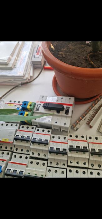 Sigurante ,Protecții diferențiale Abb