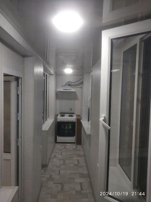 Яаккасарой тум.Кушбеги даха 22уй 6 хонодон 2/2/9уй Опшежета сотилади